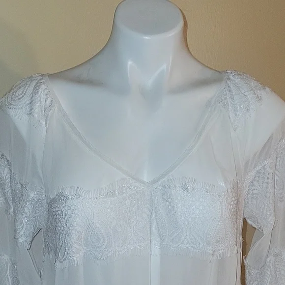 WHITE HOUSE BLACK MARKET BLOUSE - Picture 4 of 8